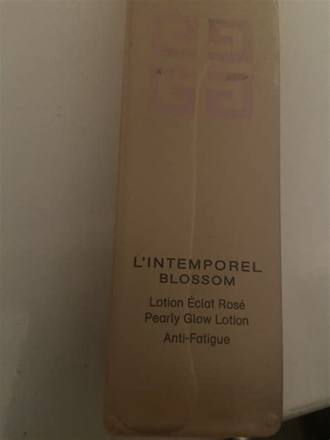 L'Intemporel Blossom Pearly Glow Lotion Anti